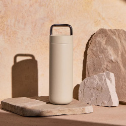 Fellow Carter Carry термобутилка | 591ml Sand dune