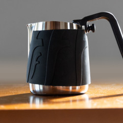 Flair Milk Pitcher – кана за разпенване на мляко