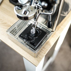 Varia AKU – цифров barista кантар (черен)