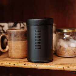 Wacaco „Престина“ (coal black) – преносима кафеварка